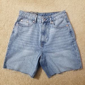 H&M Divided | Bermuda Shorts